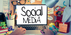 social-media-elements-532x266-1-300x150 social media on laptop  